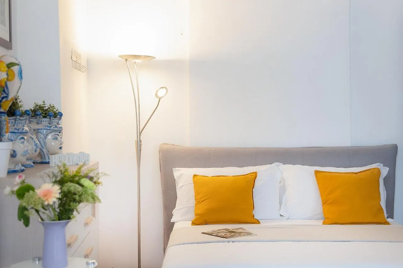 Amazing Via Del Babuino - Piazza Del Popolo Apartment Rome 0*,  Italy