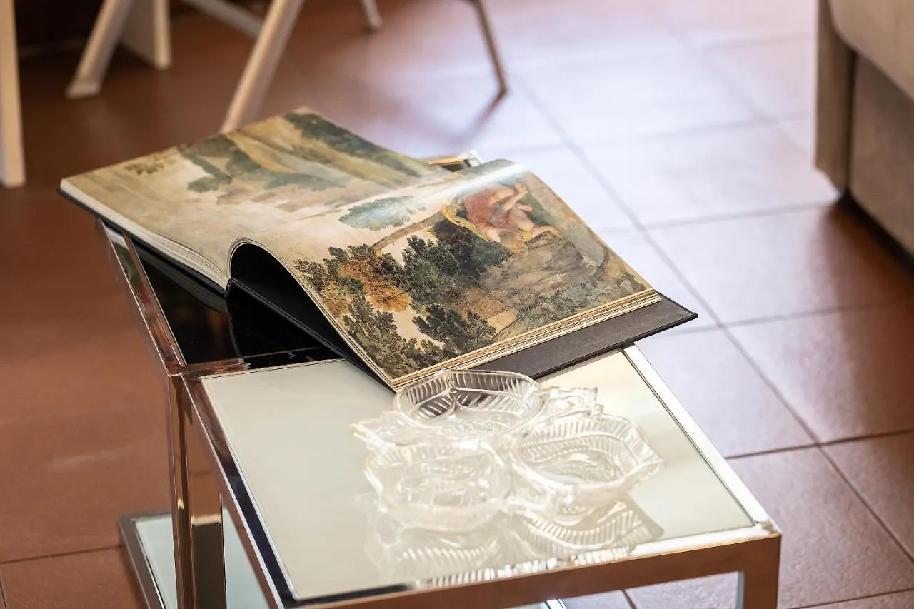 Amazing Via Del Babuino - Piazza Del Popolo Apartment Rome