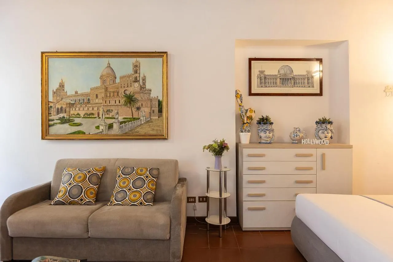 Amazing Via Del Babuino - Piazza Del Popolo Apartment Rome